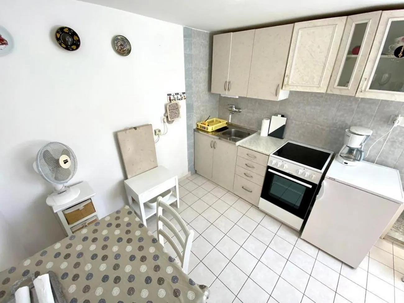 Apartments And Rooms With Parking Space Mali Lošinj Konukevi